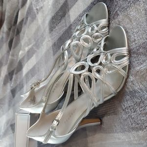 Dress shoes worn once